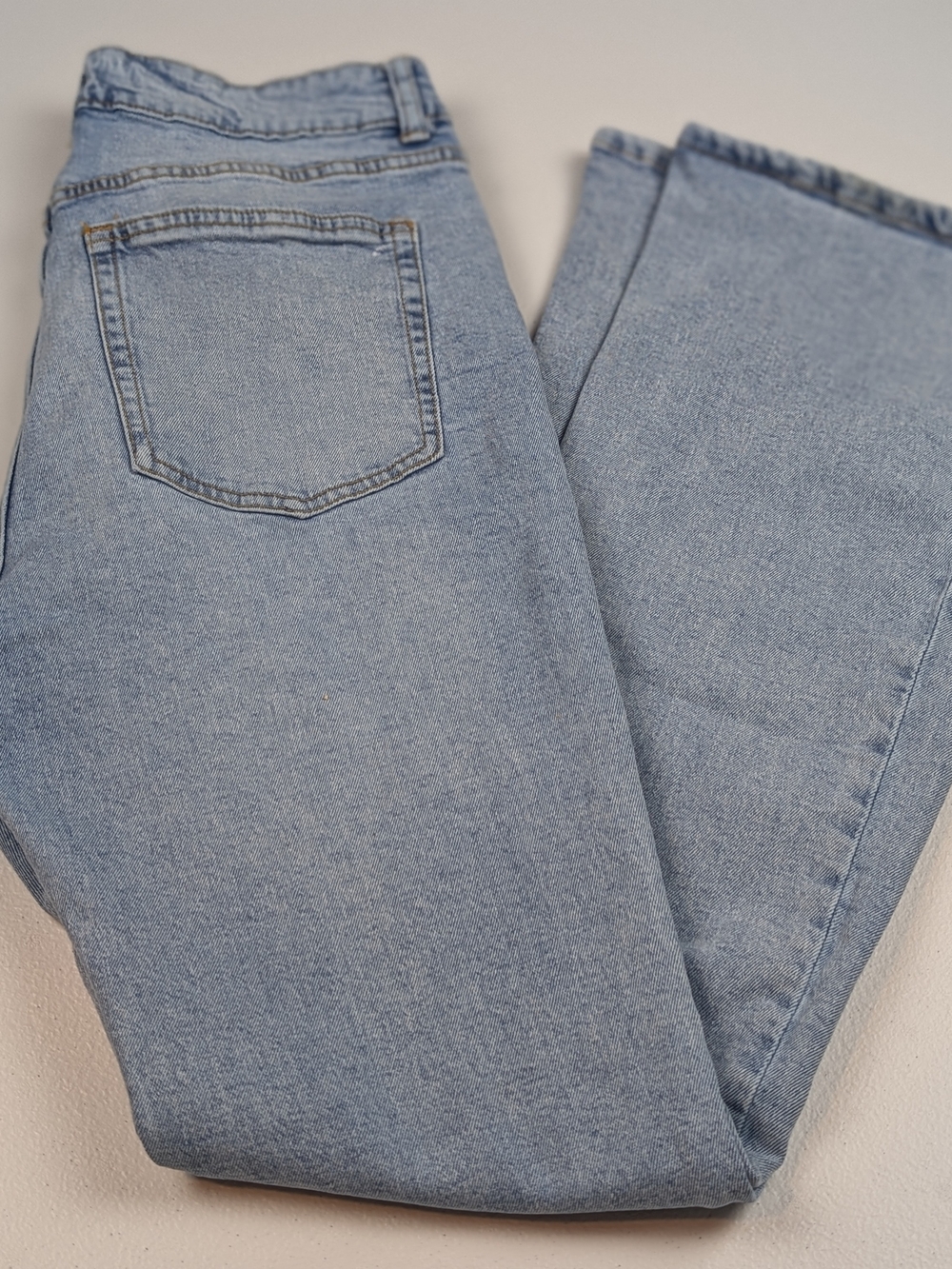 ​H&M Light Wash Flared Leg Denim Jeans - Women’s Size 8